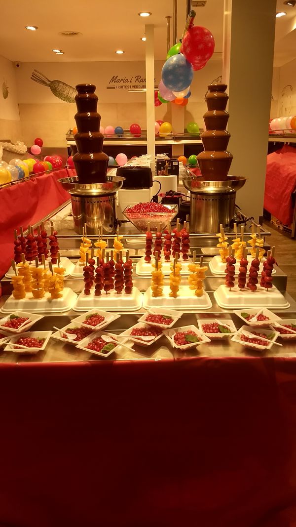 Alquiler fuente de chocolate