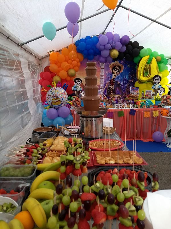 Alquiler fuente de chocolate