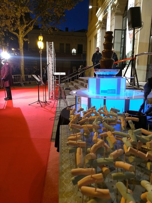 Alquiler fuente de chocolate